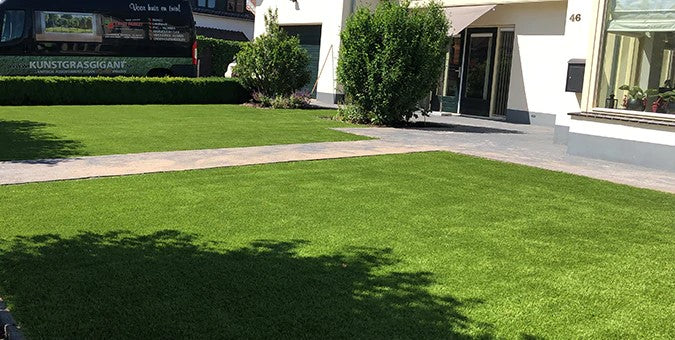 kunstgras vastzetten tuin